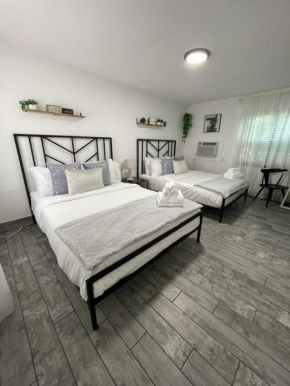 Studio Apt W 2q Beds & Shared Pool 01